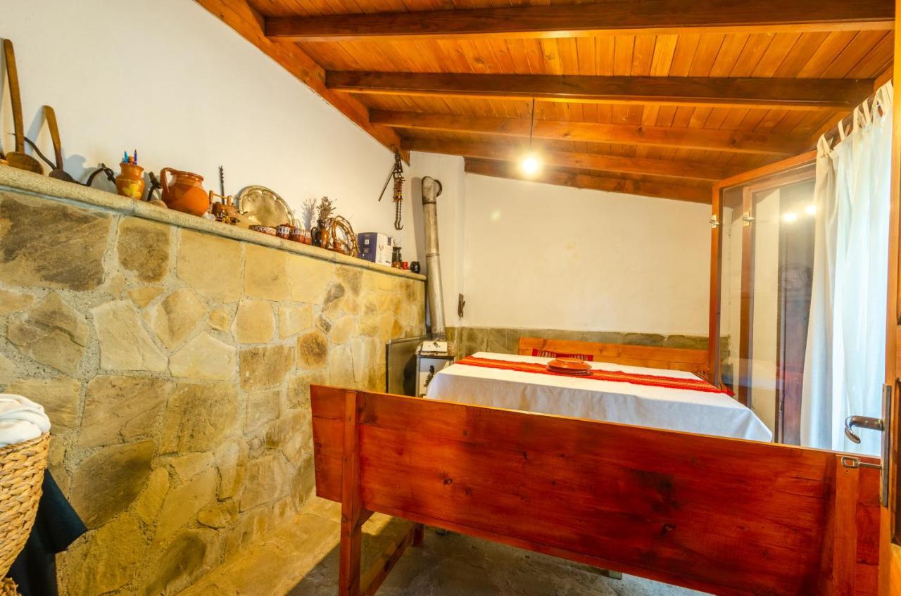 Къща За Гости Виктория Kotel Exterior photo